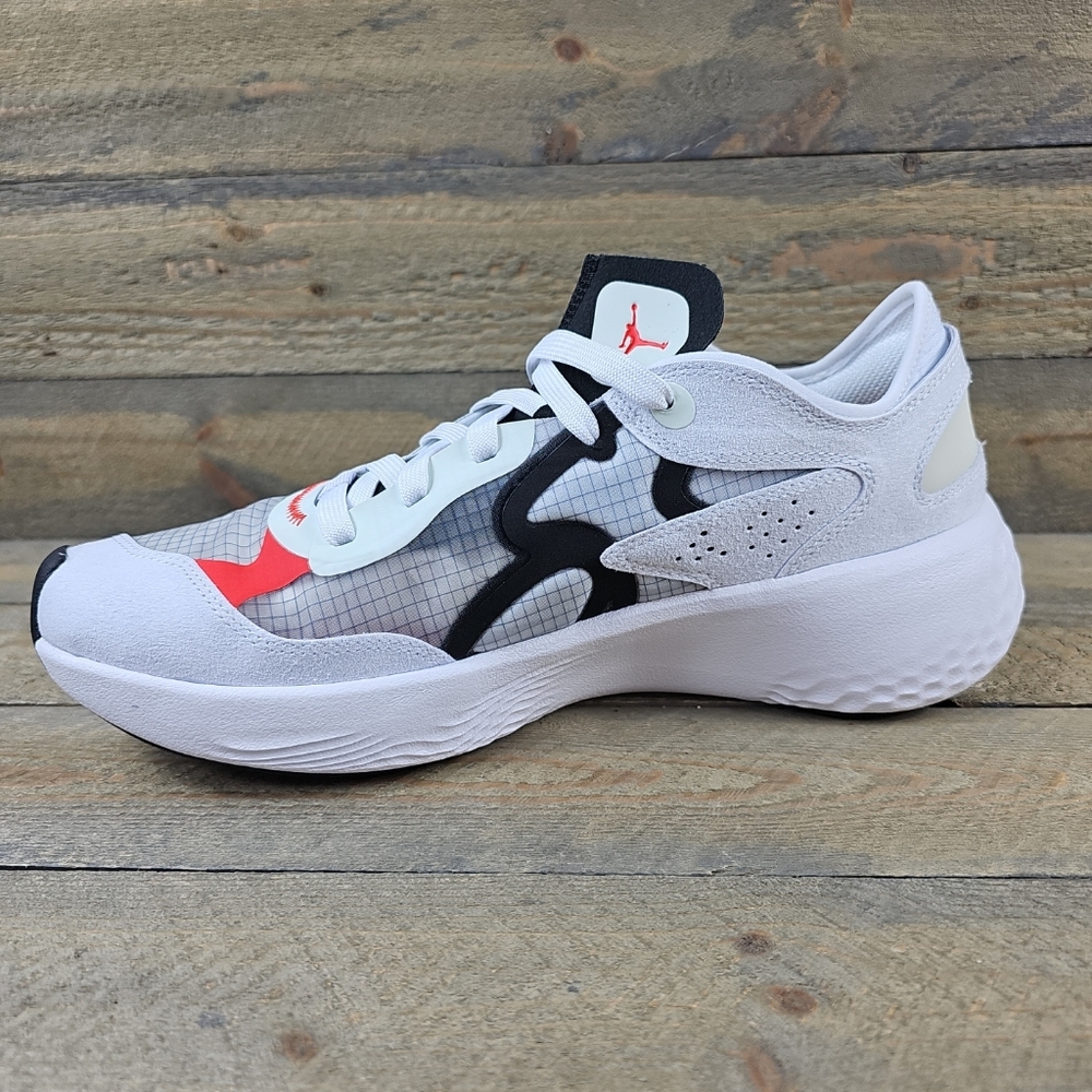 Nike Jordan Delta 3 Low Men's Shoes White/ Chili Red/ Black - Picture 4 of 9